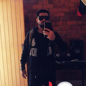 Meet your Posher, José